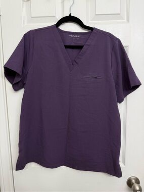 Mandala Dewberry 1-Pocket Scrub Top